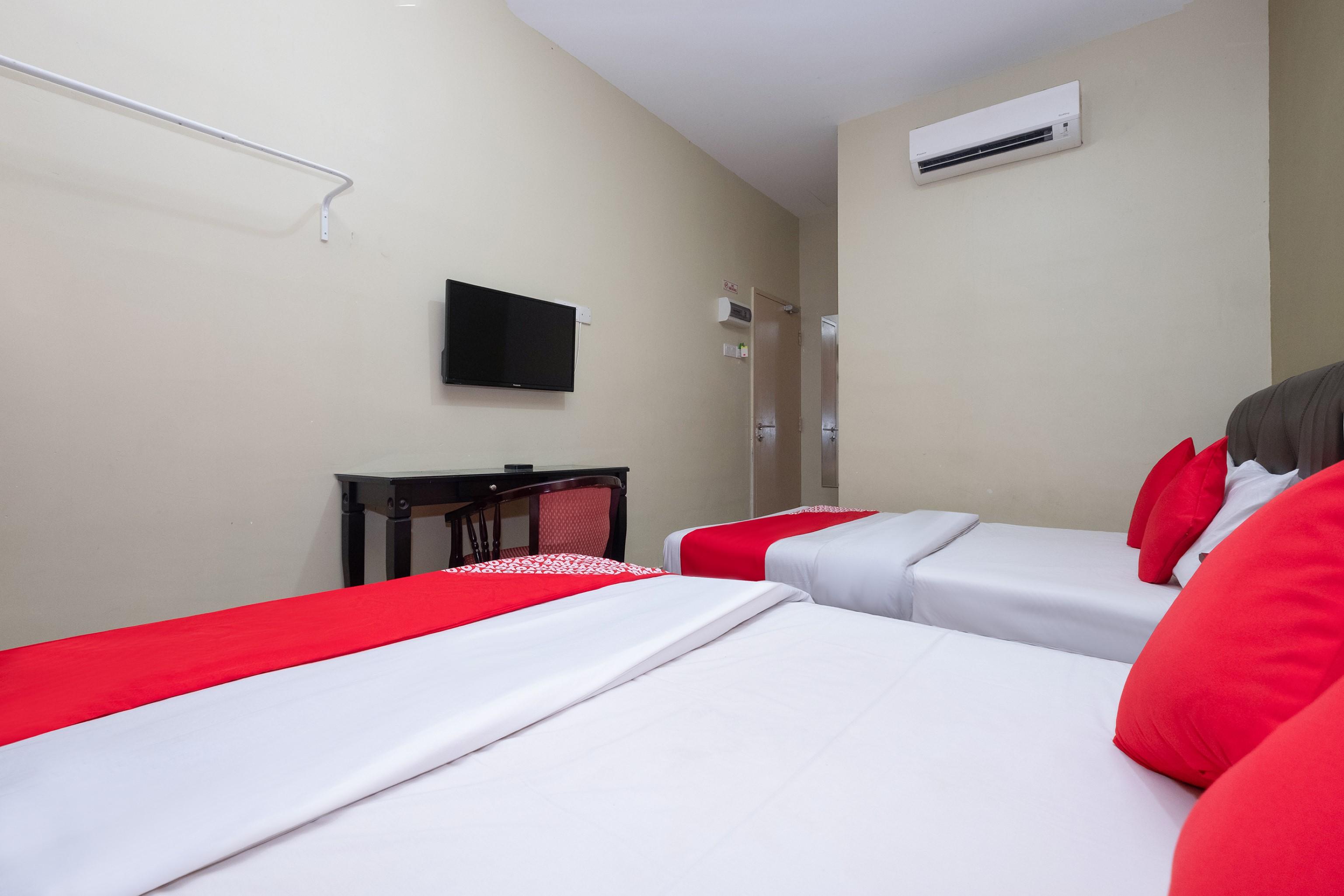 Oyo 89981 Nyamanya Hotel Kuantan Zewnętrze zdjęcie