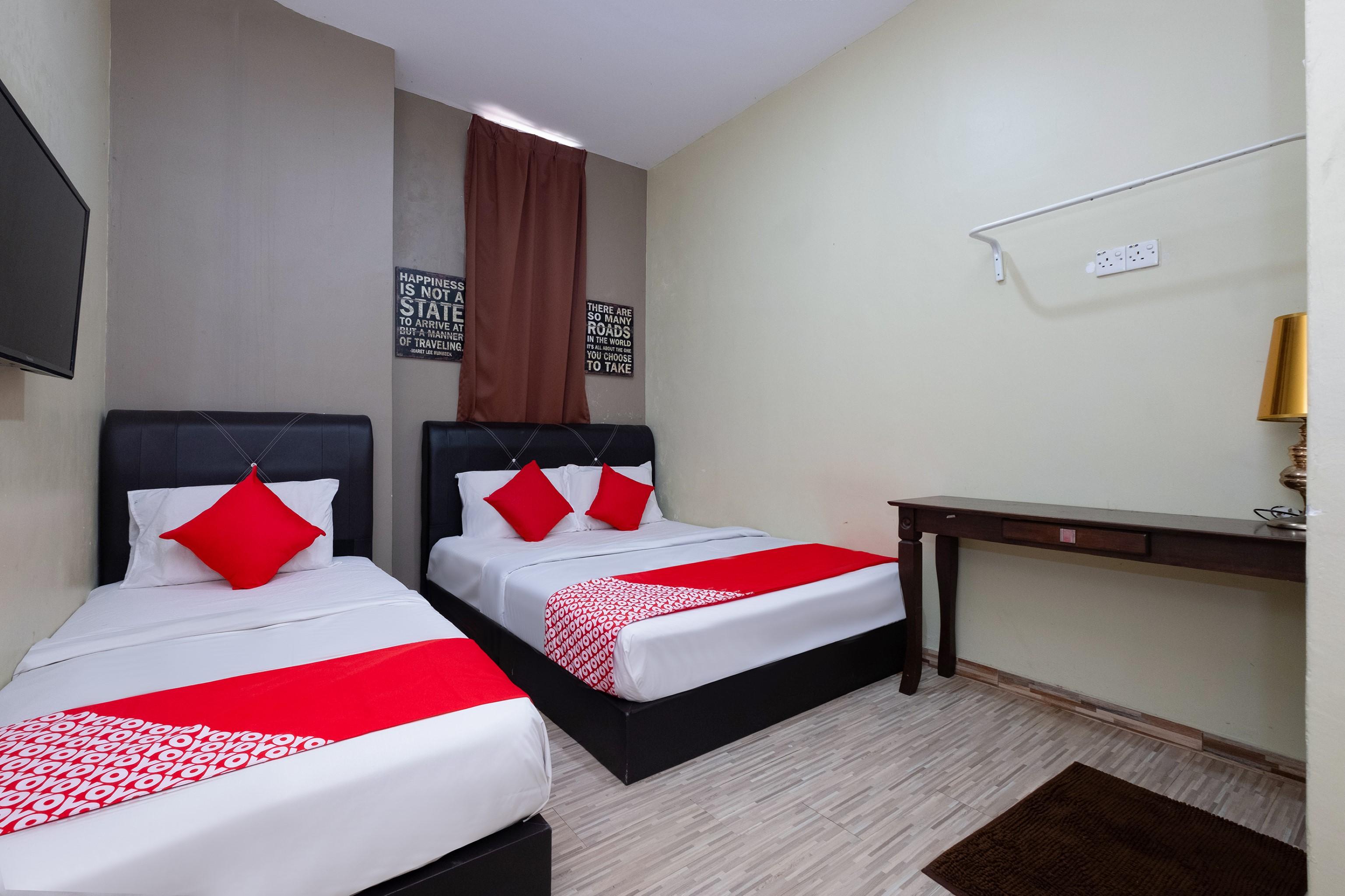 Oyo 89981 Nyamanya Hotel Kuantan Zewnętrze zdjęcie