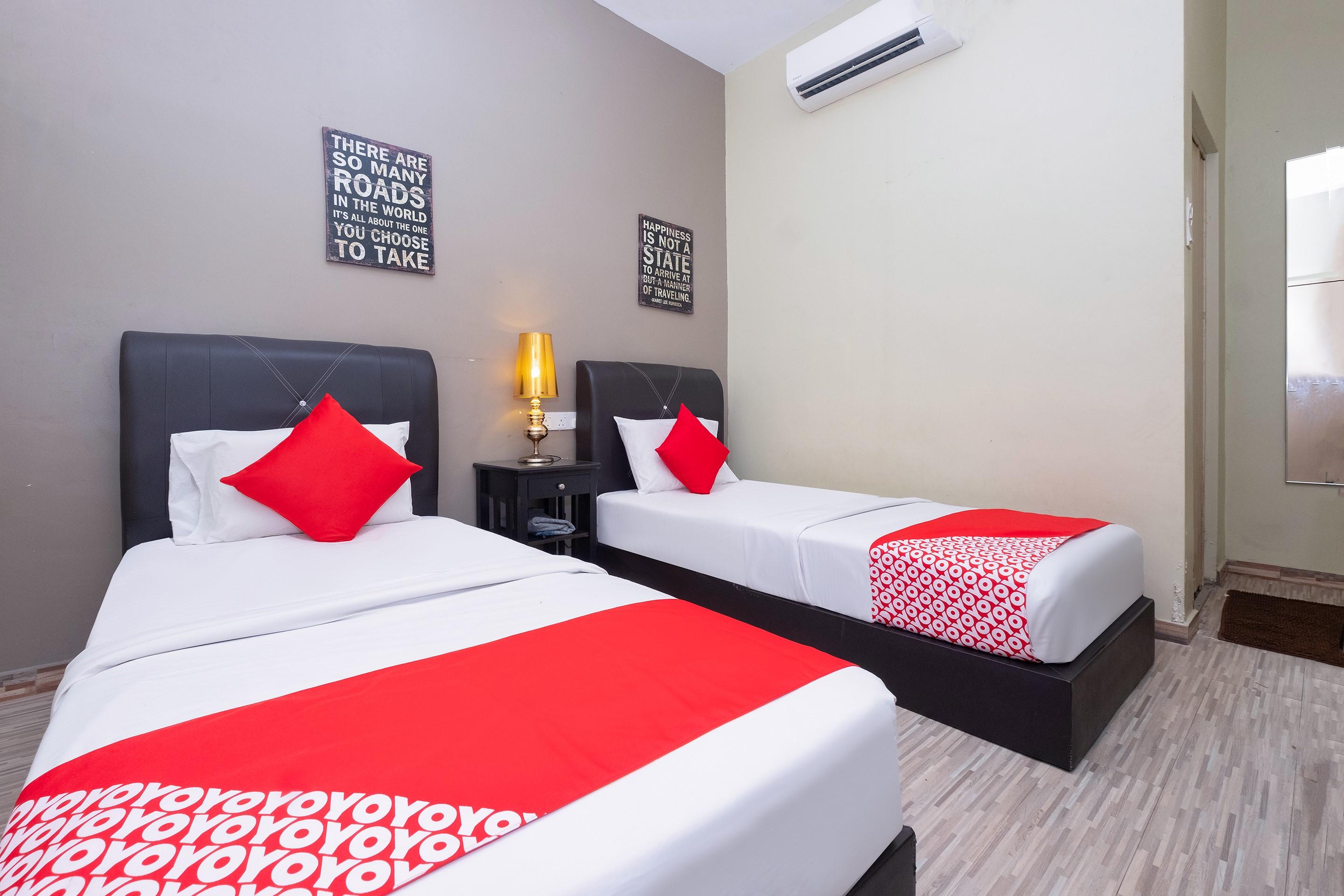 Oyo 89981 Nyamanya Hotel Kuantan Zewnętrze zdjęcie