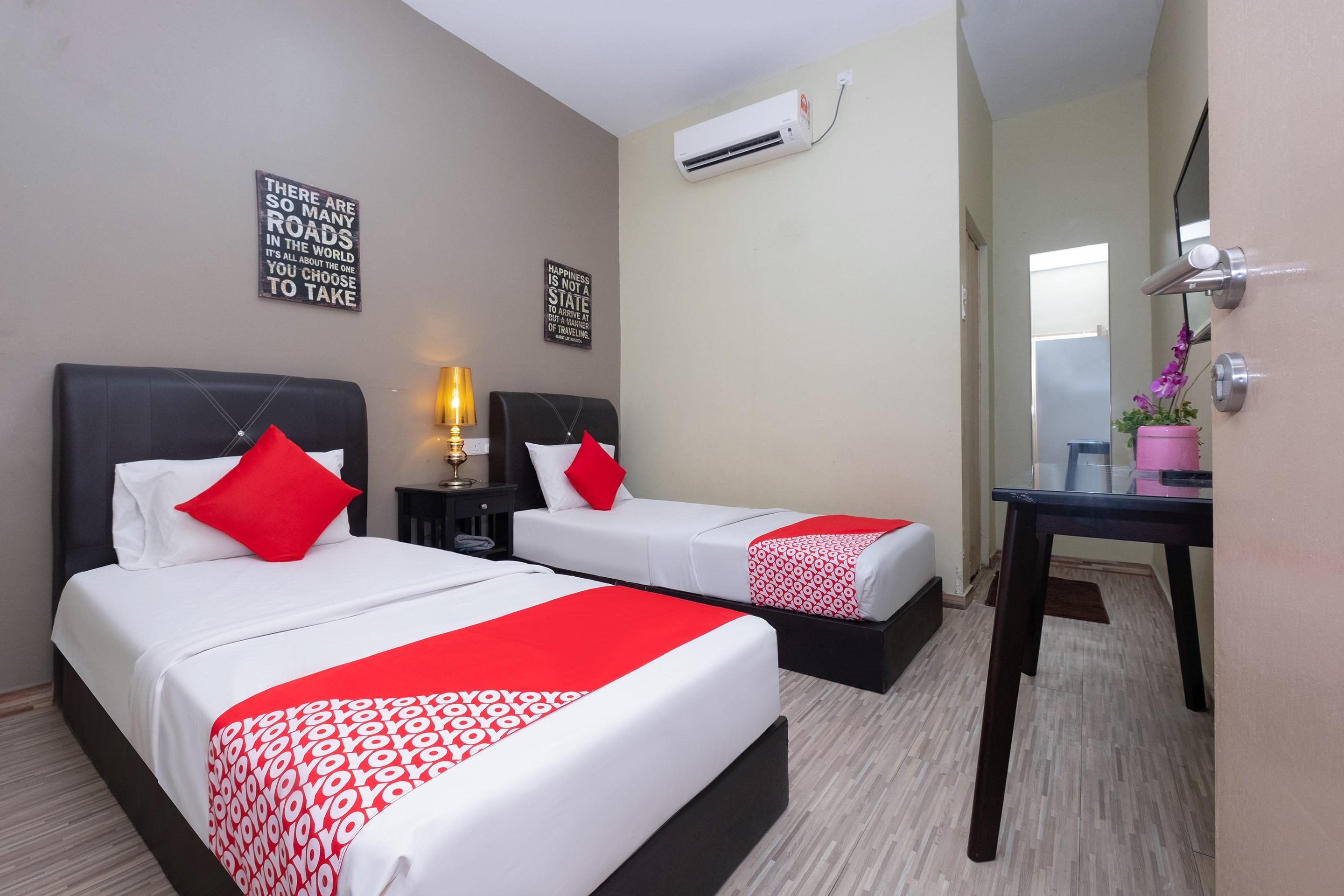 Oyo 89981 Nyamanya Hotel Kuantan Zewnętrze zdjęcie